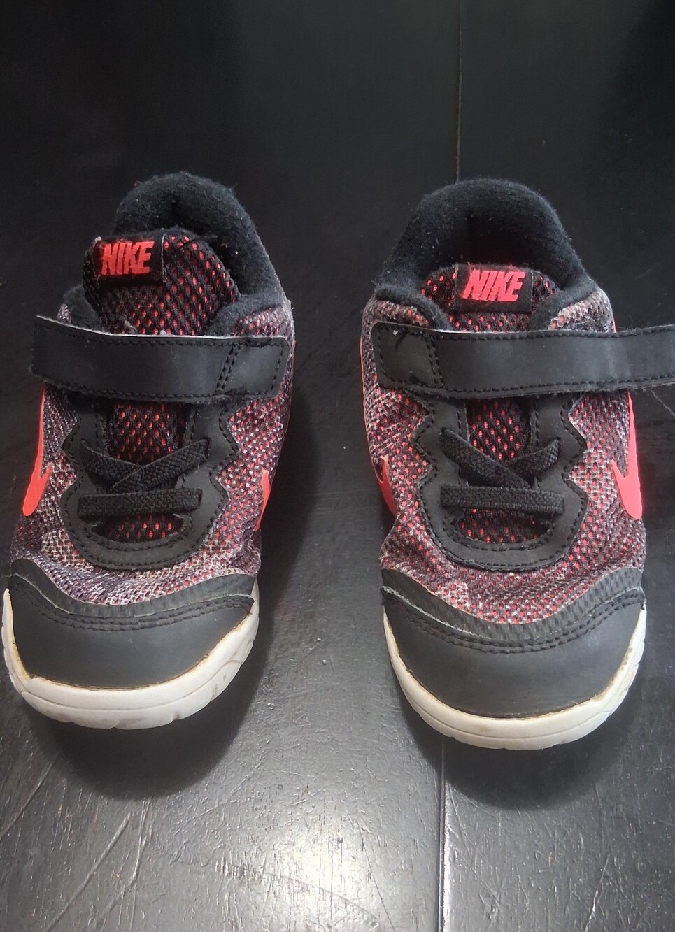 Nike Toddlers Flex Experience (TDV) Runn8ng Shoe Size 10